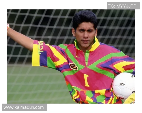 球门线上的足球明星们如何在关键时刻改变比赛命运